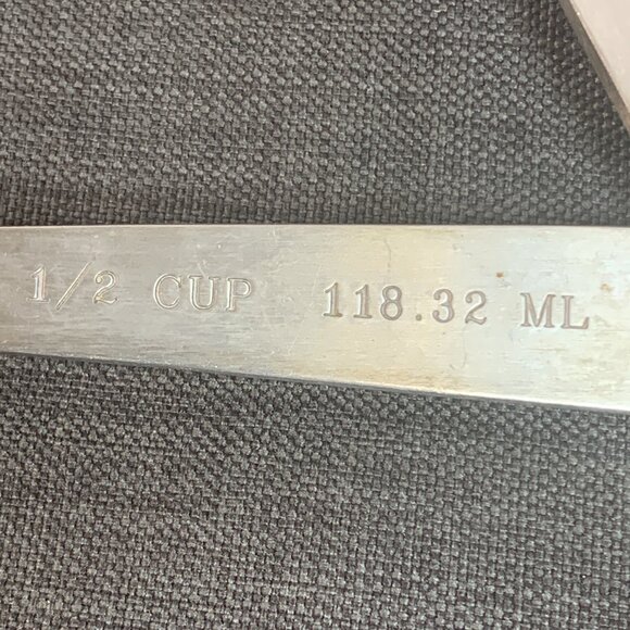 Ekco 18/0 Stainless Steel Measuring Spoons 1/8, 1/4, 1/2 Cup - Picture 6 of 9